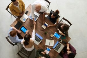 CRM × WooCommerce Integrationsarchitektur: Modelle, Fallstricke und empfohlener Stack