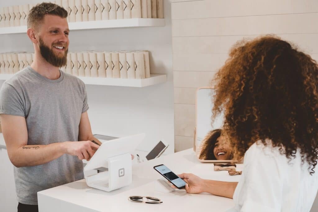 Abonnementer a widderkéierend Recetten mat WooCommerce Subscriptions: Ariichtungs-Guide