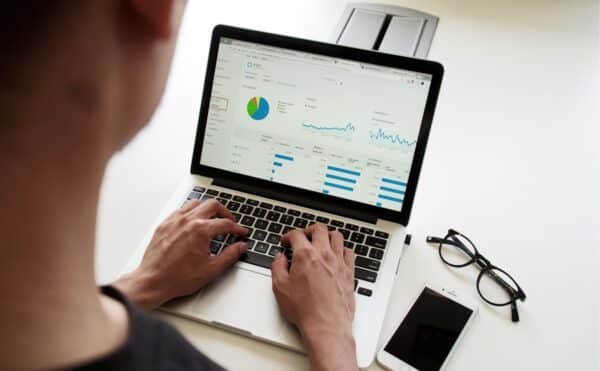 Zero-click и позиция 0: стоит ли ещё оптимизировать под featured snippets в 2025?